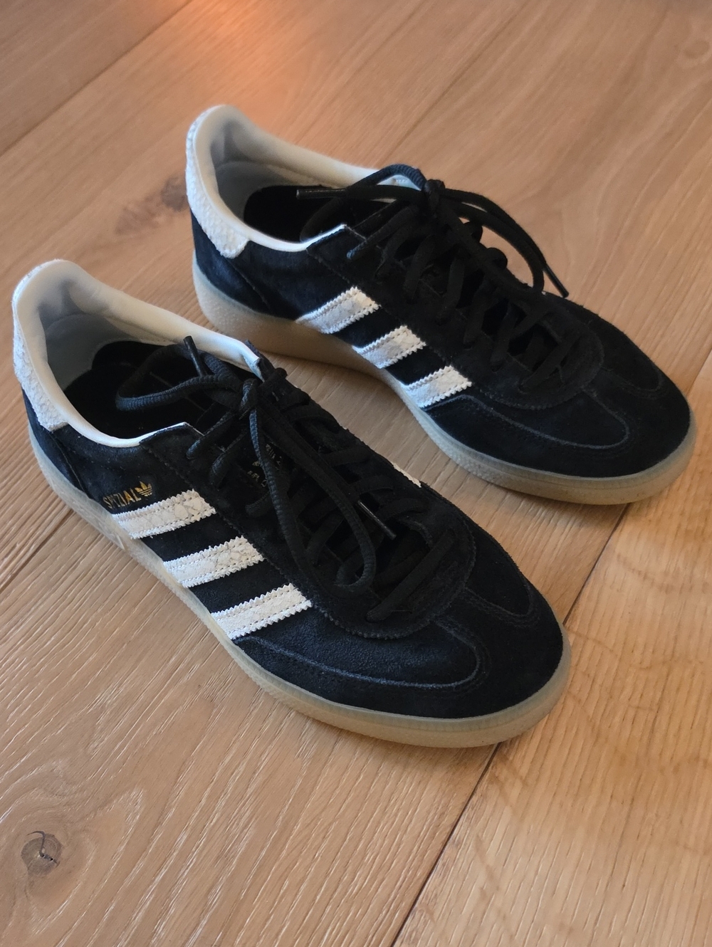 Adidas Womens Spezial Tennis Shoe